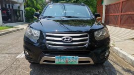 Black Hyundai Santa Fe 2011 for sale in Automatic