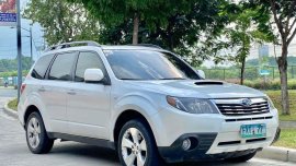 Selling Pearl White Subaru Forester 2010 in Manila