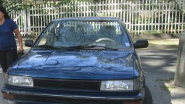 Selling Blue 1992 16V Toyota Corolla Sedan affordable price