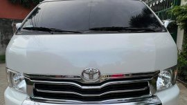 2016 TOYOTA HI ACE SUPER GRANDIA A/T