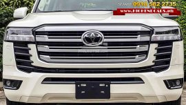 2022 TOYOTA LAND CRUISER LC300 VX DUBAI DIESEL 