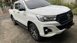 11.6km White 2019 Toyota Hilux Conquest  G 2.4L DSL 4x2 A/T affordable price