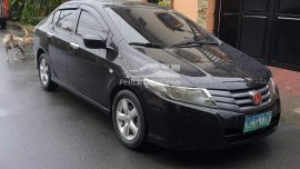  Selling second hand 2010 Honda City Sedan