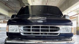 2003 Ford E150 Chateau