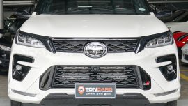 Selling 2022 Toyota Fortuner GR Sport 232 KM only!!