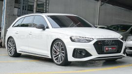  Selling White 2022 Audi Rs4 Wagon by verified seller