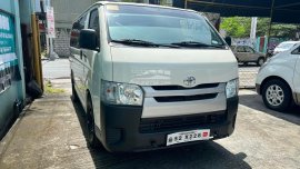 2021 Toyota Hiace Commuter