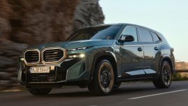 2023 BMW XM debuts with first hybrid-assisted V8 powertrain 