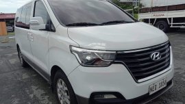2019 Hyundai Grand Starex Gold (facelifted) 2.5 CRDI 10s Swivel seats