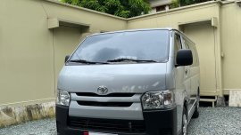 2021 Toyota Hiace Commuter 3.0L 12T Kms