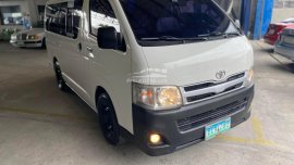 2013 Toyota Commuter Manual