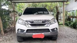 RUSH sale! Pearlwhite 2017 Isuzu mu-X SUV price