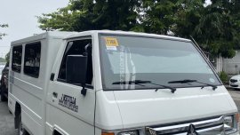 Selling White 2021 Mitsubishi L300 Van affordable price