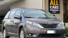 2011 TOYOTA SIENNA XLE 3.5L V6 DOHC Gas, FWD 6-Speed A/T