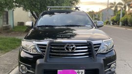 Good Quality, Attitude Black 2016 Toyota Fortuner 4x2G 2.7L Gas A/T For Sale