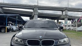 2011 BMW 318i A/T