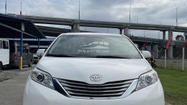2013 Toyota Sienna XLE A/T