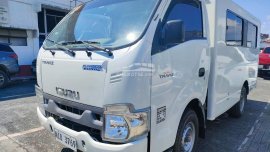 2022 Isuzu Traviz 10FT Utility Van M