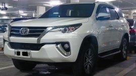  Selling White 2017 Toyota Fortuner SUV / Crossover by verified seller