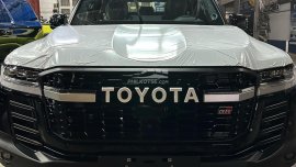 Brand New 2023 Toyota Land Cruiser 300 GR Sport European Version brandnew LC300 LC 300 GRS