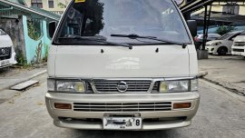 Nissan Urvan Escapade MT 2015