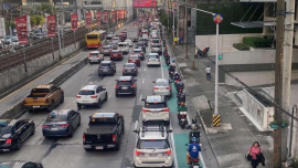 MMDA halts proposal to implement shared EDSA bike lane