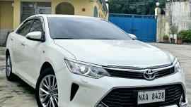 🚘 -  2018 Toyota Camry 2.5 V - TOP OF THE LINE, WHITE PEARL, DUAL-VVTI 
