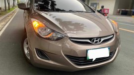 2013 Hyundai Elantra Sedan gasoline a/t