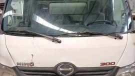 2019 Hino XZU320L Freezer Aluminum Van Ref