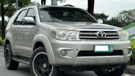 2010 Toyota Fortuner G gas a/t 2.7 VVTi