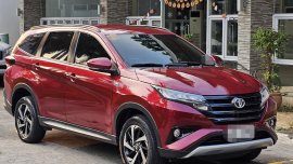 Selling 2018 Toyota Rush (1st owner) 7 seater