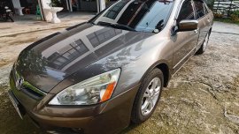 Honda Accord 2.4 iVtec Automatic with SUNROOF. Rare Find!