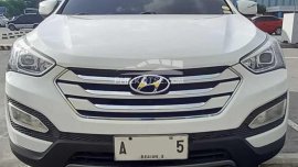 2014 White Hyundai Santa Fe SUV 2.2 CRDi Diesel Automatic (in good condition)
