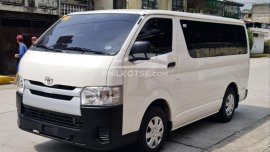 Hiace Commuter 3.0Engine 2022