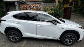 Lexus NX200t F-Sport 2017 - White