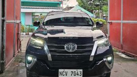2018 Toyota Fortuner  2.4 G 4x2 AT in Black