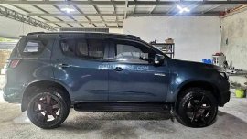 Hot deal alert! 2017 Chevrolet Trailblazer 2.8 4x2 AT LT for sale at 