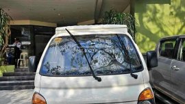 hyundai h100 2019 dual ac manual