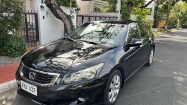 Sell 2nd hand 2010 Honda Accord Sedan in Black