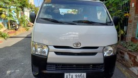 2015 TOYOTA HI ACE COMMUTER DIESEL