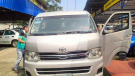 TOYOTA HIACE GRANDIA 2011