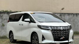HOT!!! 2023 Toyota Alphard V6 for sale at affordable price