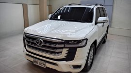 2017  Toyota   Land Cruiser   200 4X4 A/T   LC300 Look 4.5L Diesel  A/T  3,998 M Negotiable Batangas