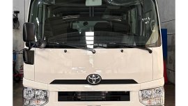 2024 Toyota Coaster 29 Seater DIESEL AUTOMATIC TRANSMISSION A/T AT Brand New brandnew Minibus bus