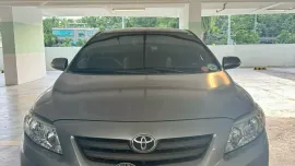 Selling 2nd hand 2009 Toyota Altis 1.6V  in Silver