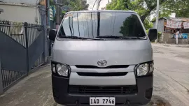 Toyota hi ace commuter 3.0 manual 60k odo no issues desiel and go 