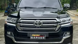 HOT!!! 2013 Toyota Land Cruiser LC200 for sale at affordable price