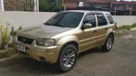 ford escape xls  2004