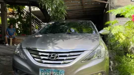 Hyundai Sonata 2011 Premium AT Trans w/ Paddle Shifter