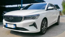 HOT!!! 2023 Geely Emgrand Premium 1.5 CVT for sale at affordable price